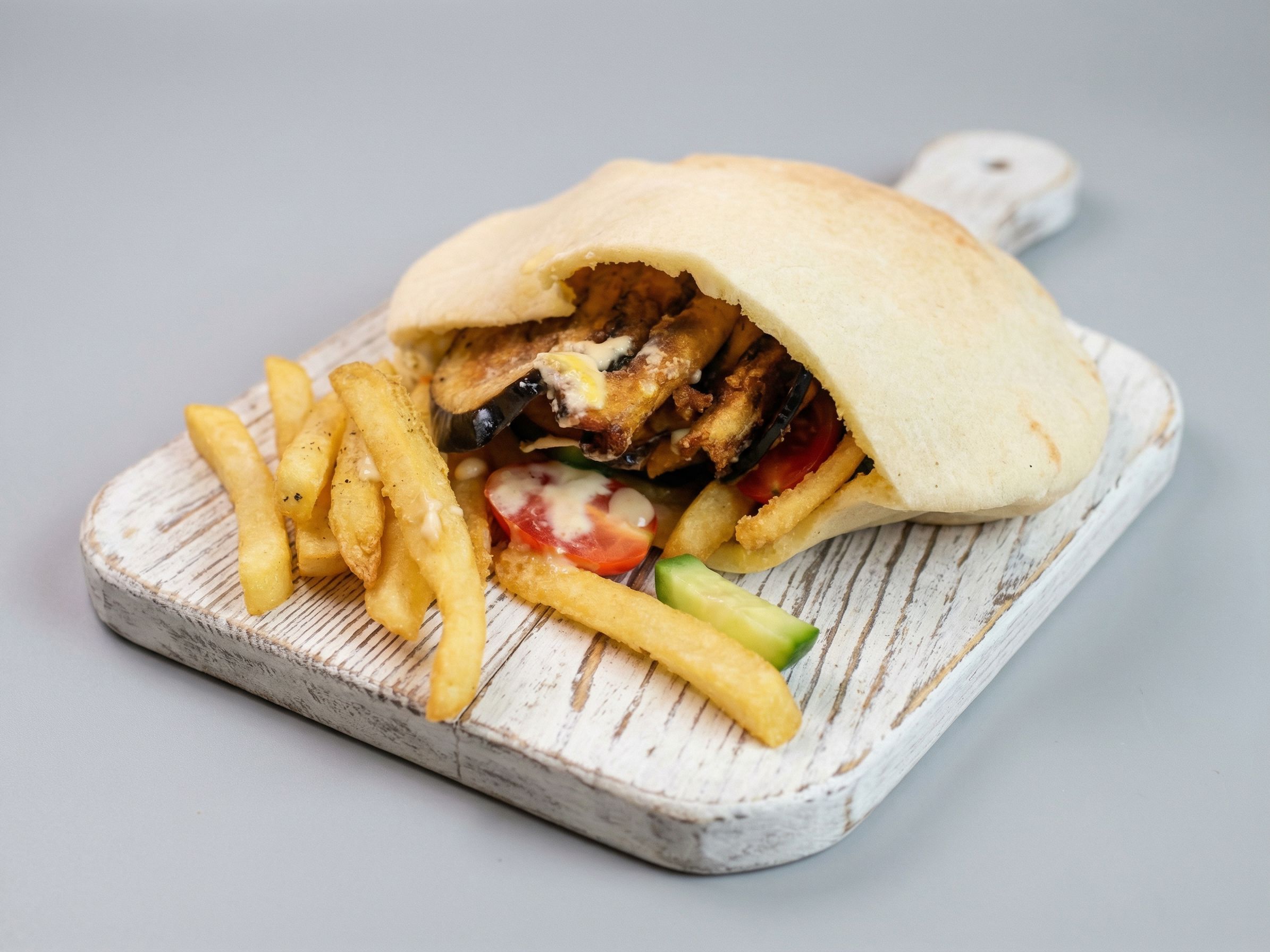 Baladi Tahabesh French Fries Sandwich