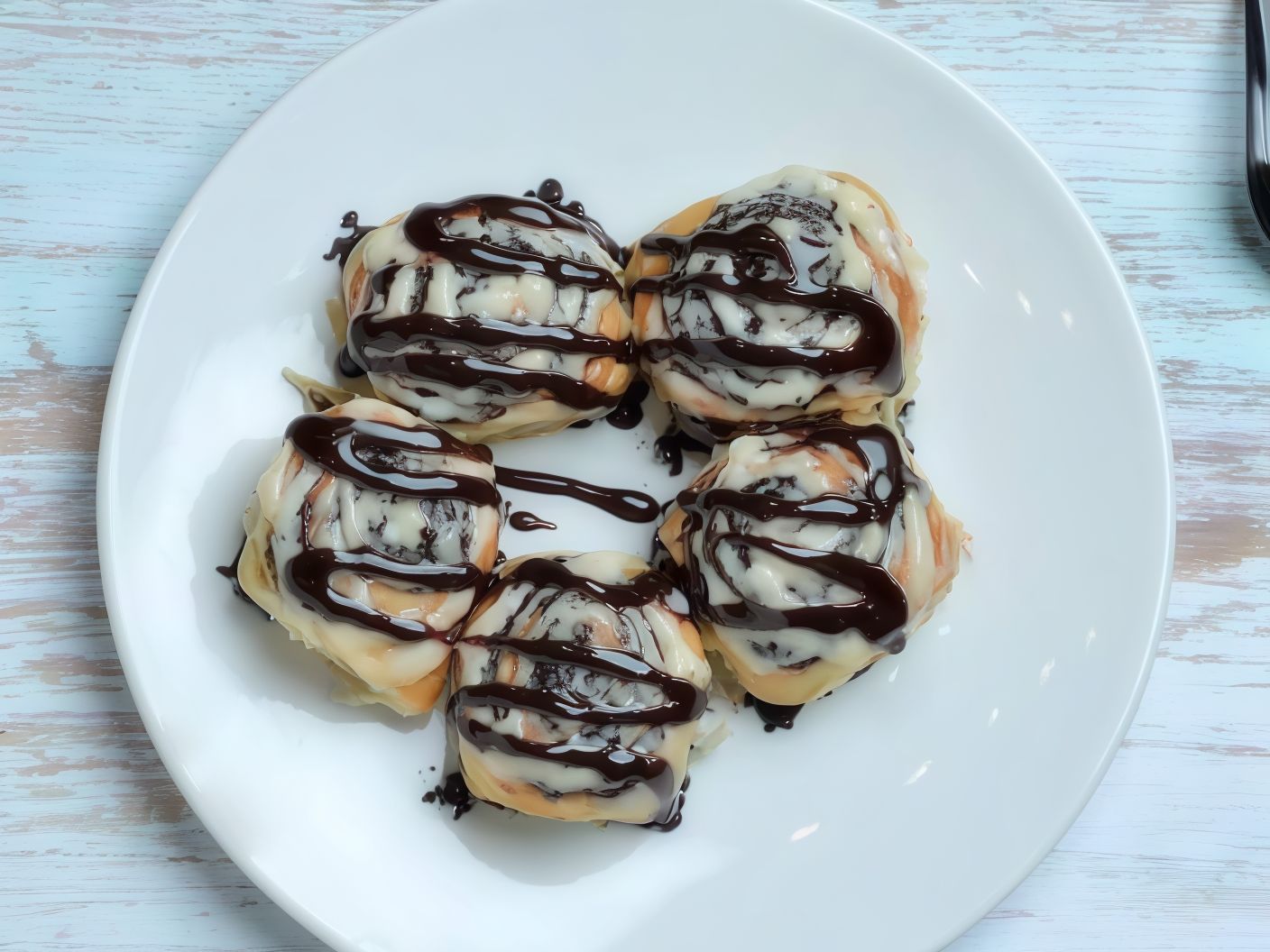 Chocolate Bites - 5 Pieces