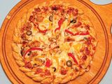 Large Chicken Mix Pizza