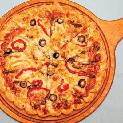Large Pastrami Pizza