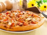 Large Zinger Chicken Pizza