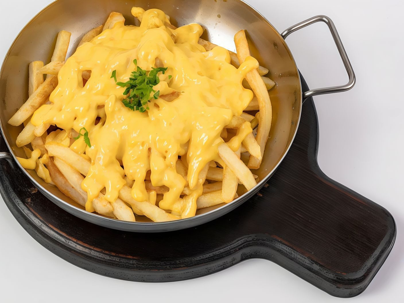 CHEESY FRENCH FRIES