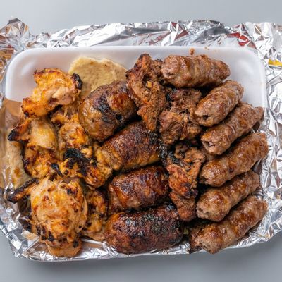 Three-quarters kilo Abu Fahma grills