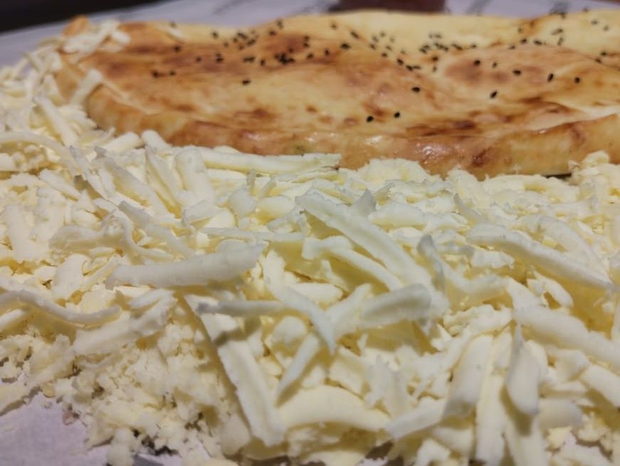 Akawi with Kashkaval