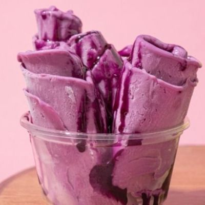 BlackBerry Yogurt Ice Cream Roll