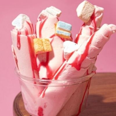Marshemellow Ice Cream Roll