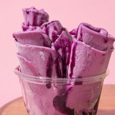 Ras Berry Ice Cream Roll