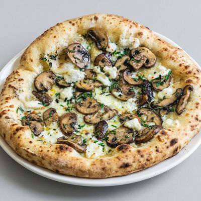 Mushroom Oriental Pizza