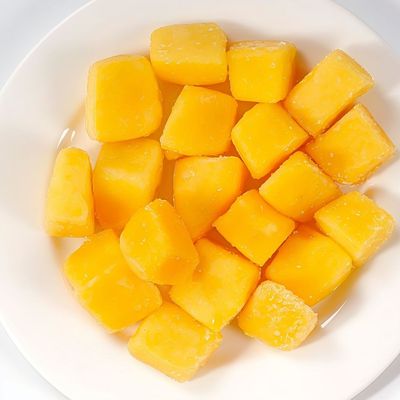 Fresh Mango Chunks Cup
