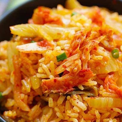 أرز دجاج كوري كيمتشي مقلي