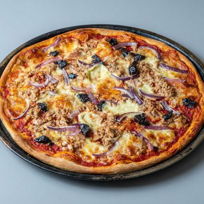 Tuna Pizza