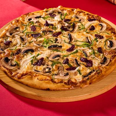 Medium Vegetables Pizza