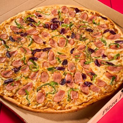 Family Hotdog Pizza