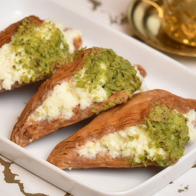 Warbat With Arabian Qeshta