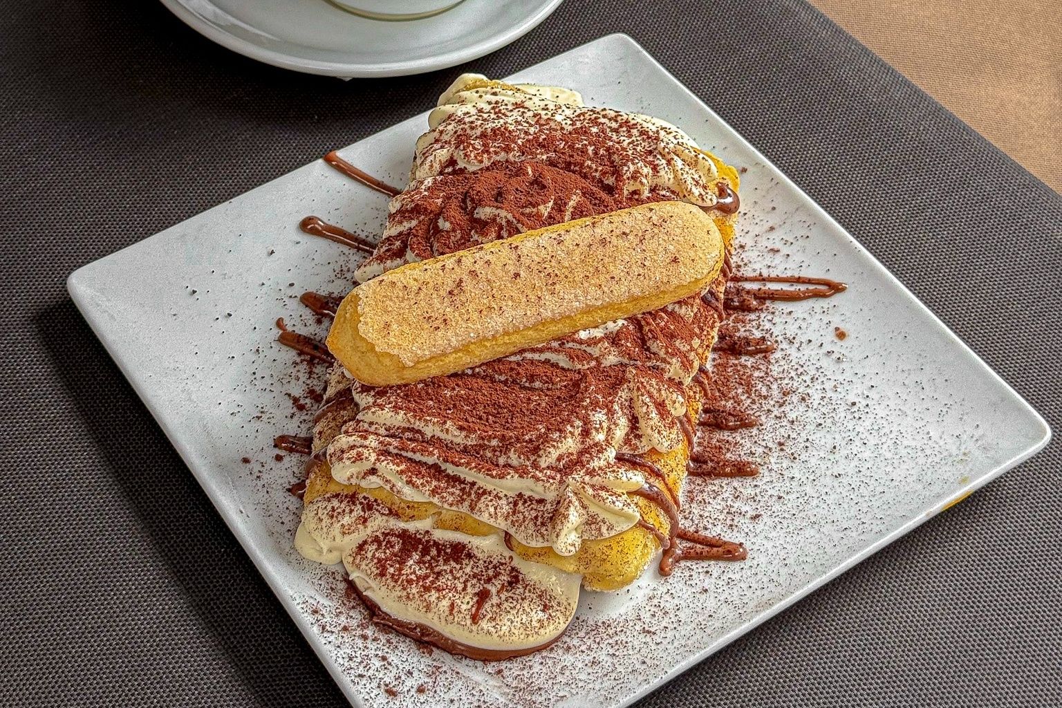 Stuffed chimney Tiramisu