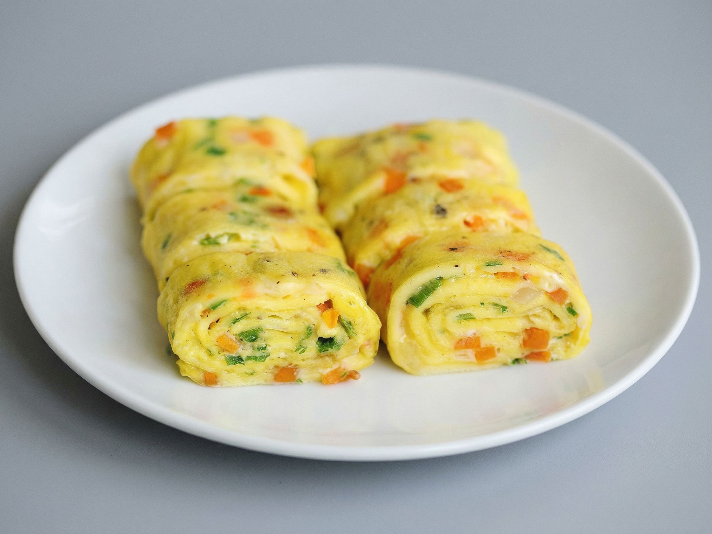 Small plain omelette packet