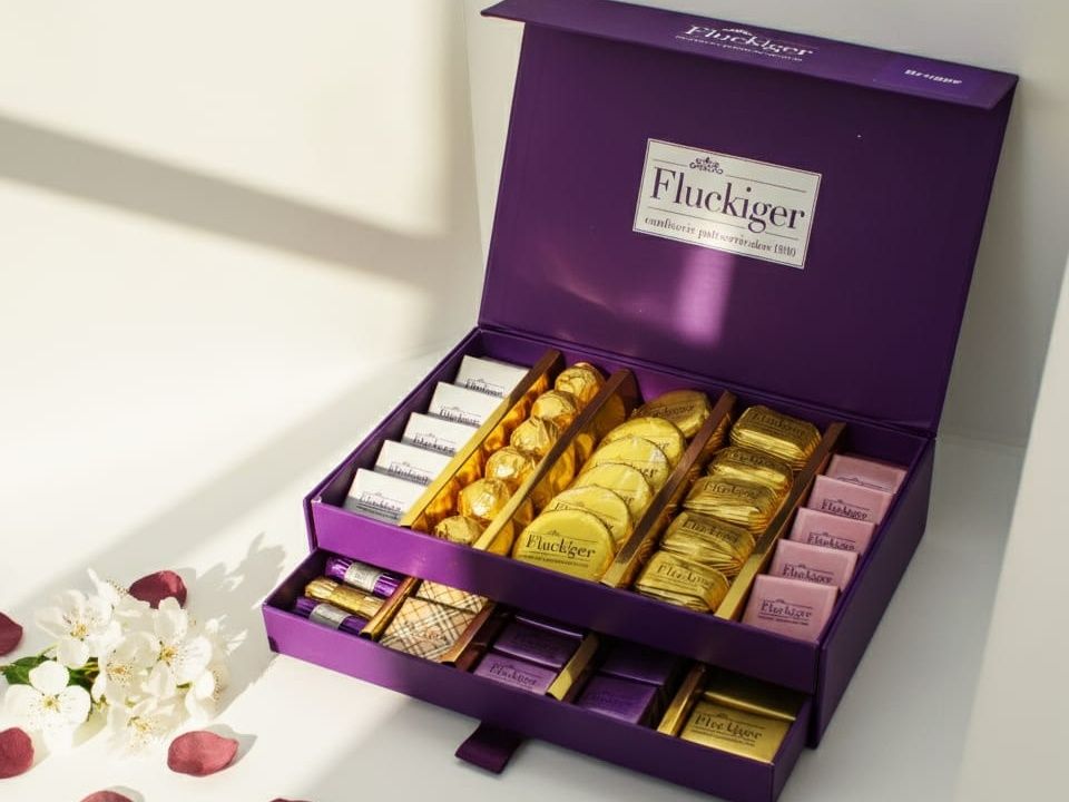 Assorted Broche Chocolate Box