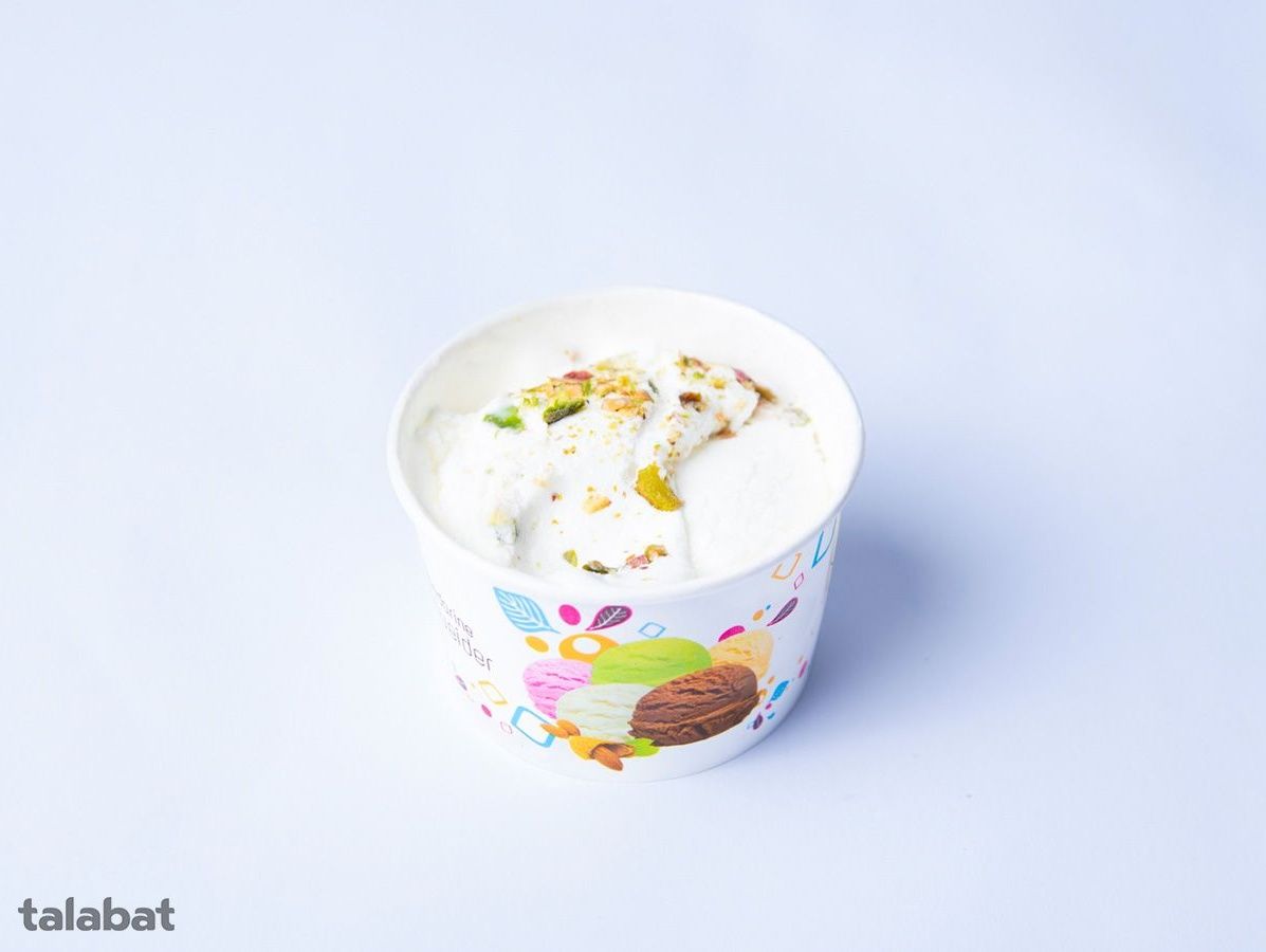 Mastica ice cream with pistachios