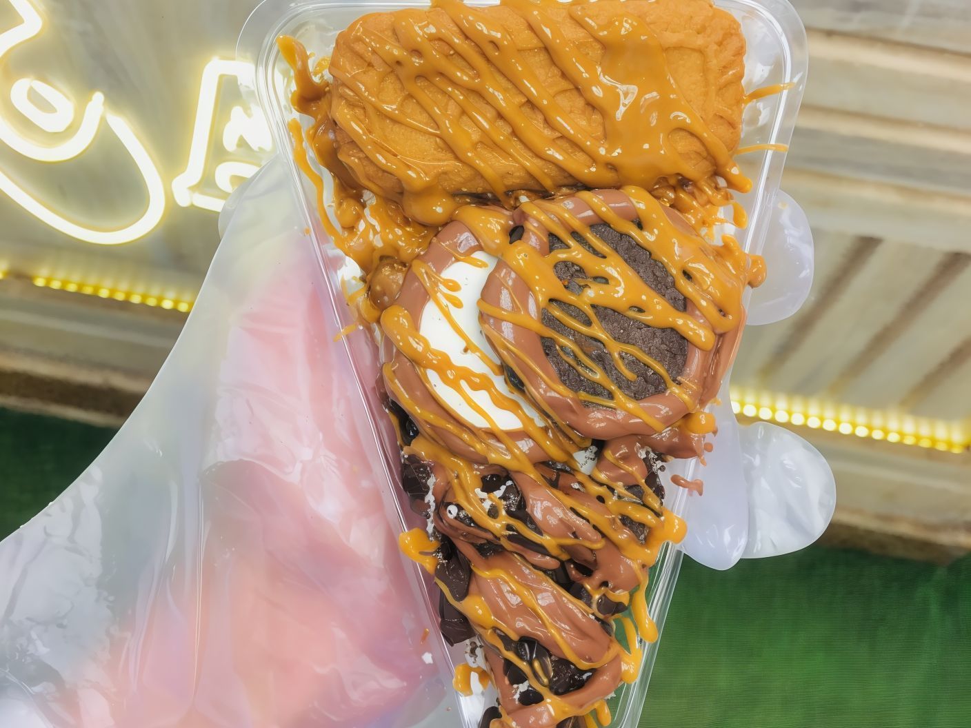 Mix Lotus With Nutella Chocolate Noga