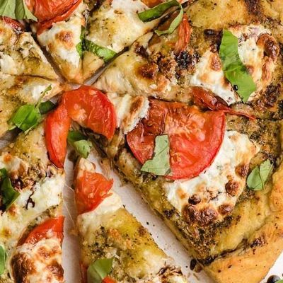 Caprese Pizza