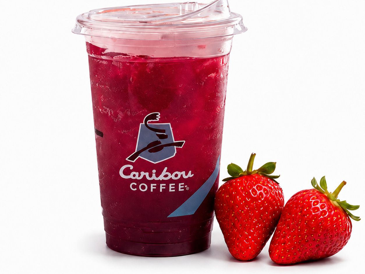 Strawberry Shaker Green Tea
