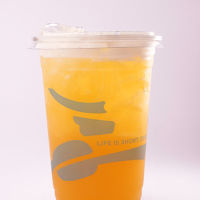 Green tea with coconut and pineapple