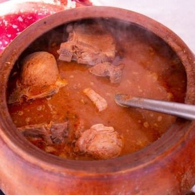 Small Meat And Onion Casserole