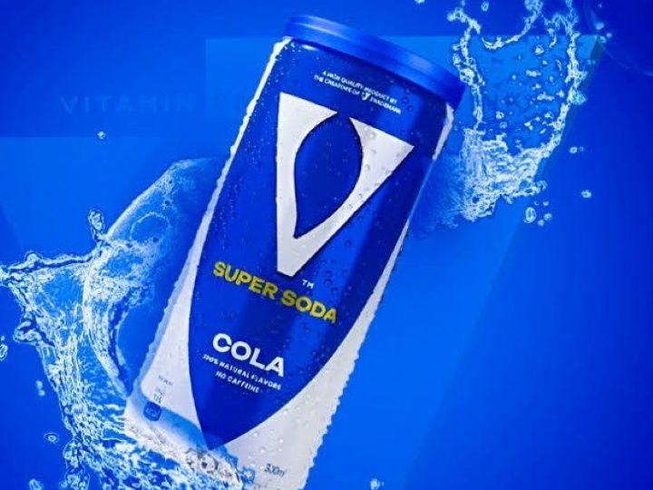 v cola can