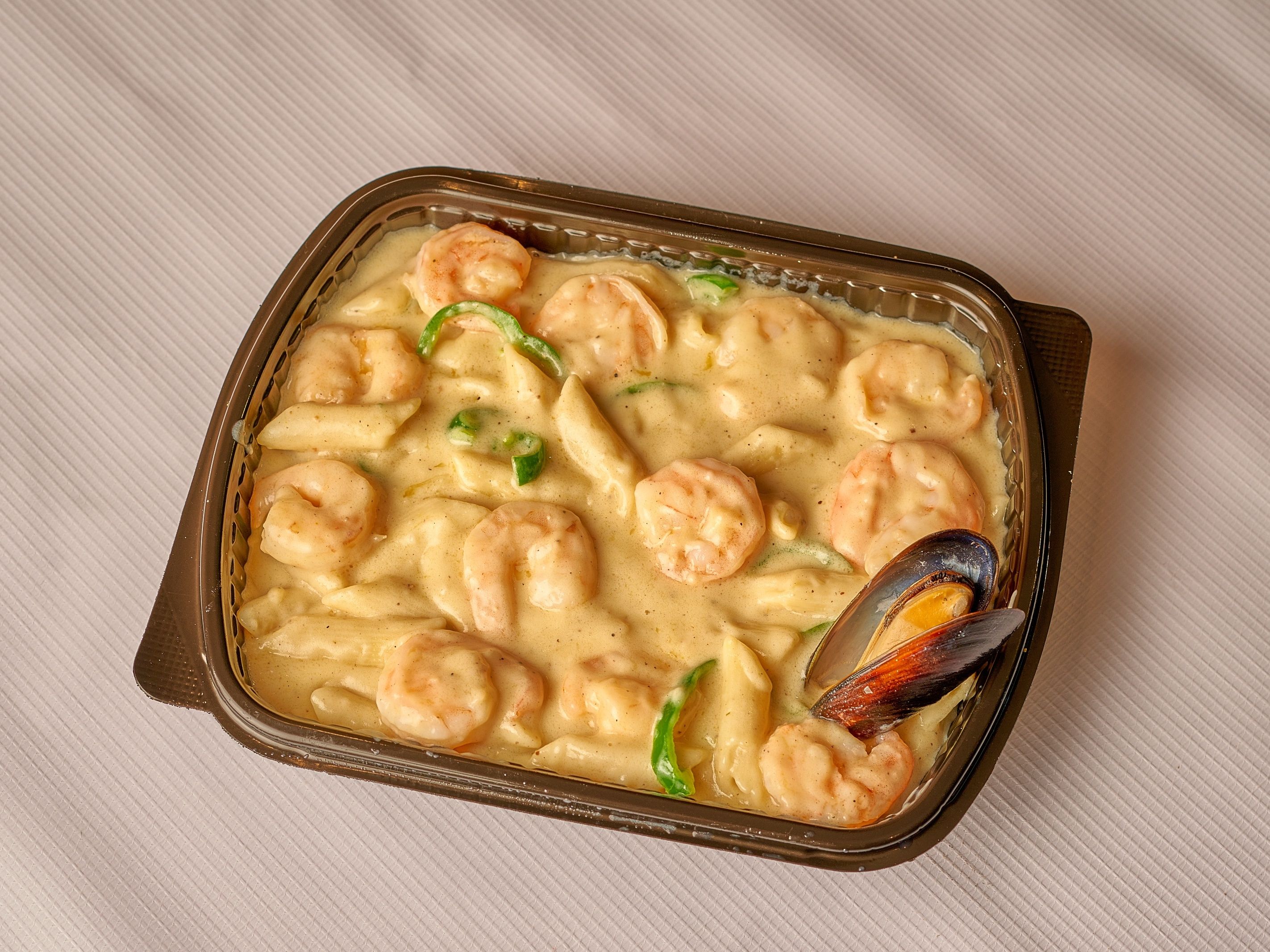 Shrimp pasta dish