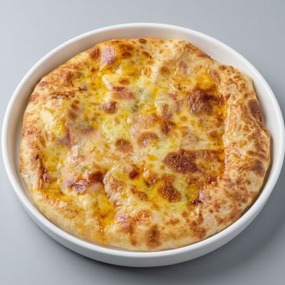 Chicken Basturma Curry Pie