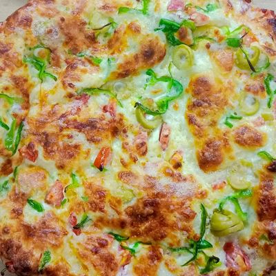 Eastern Pizza Alexandrian Sausage