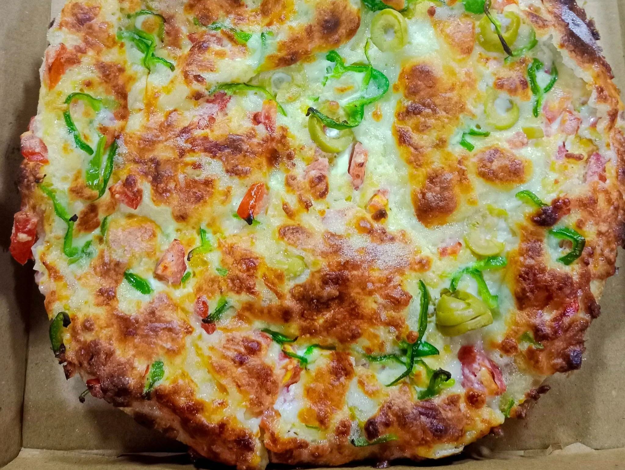 Crispy Oriental Pizza