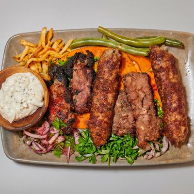 مشاوي كباب و كفتة عجل مشكل