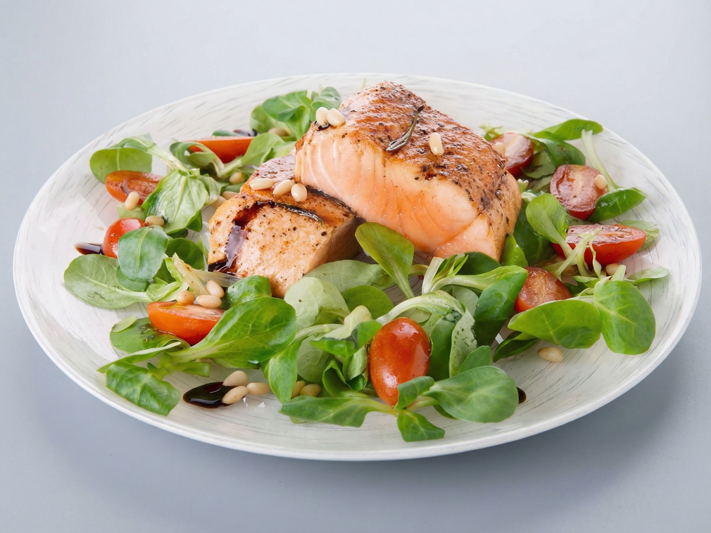 Rocca With Salmon Salad