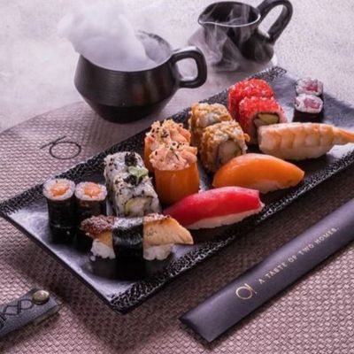 Eel Caterpillar Uramaki Roll