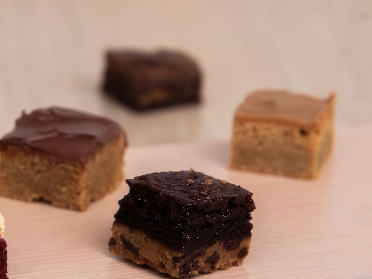 Twix Blondie