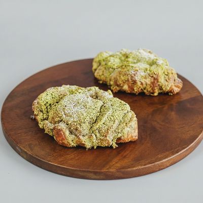 Pistachio Croissant