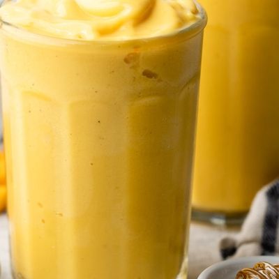 Mango peach smoothie