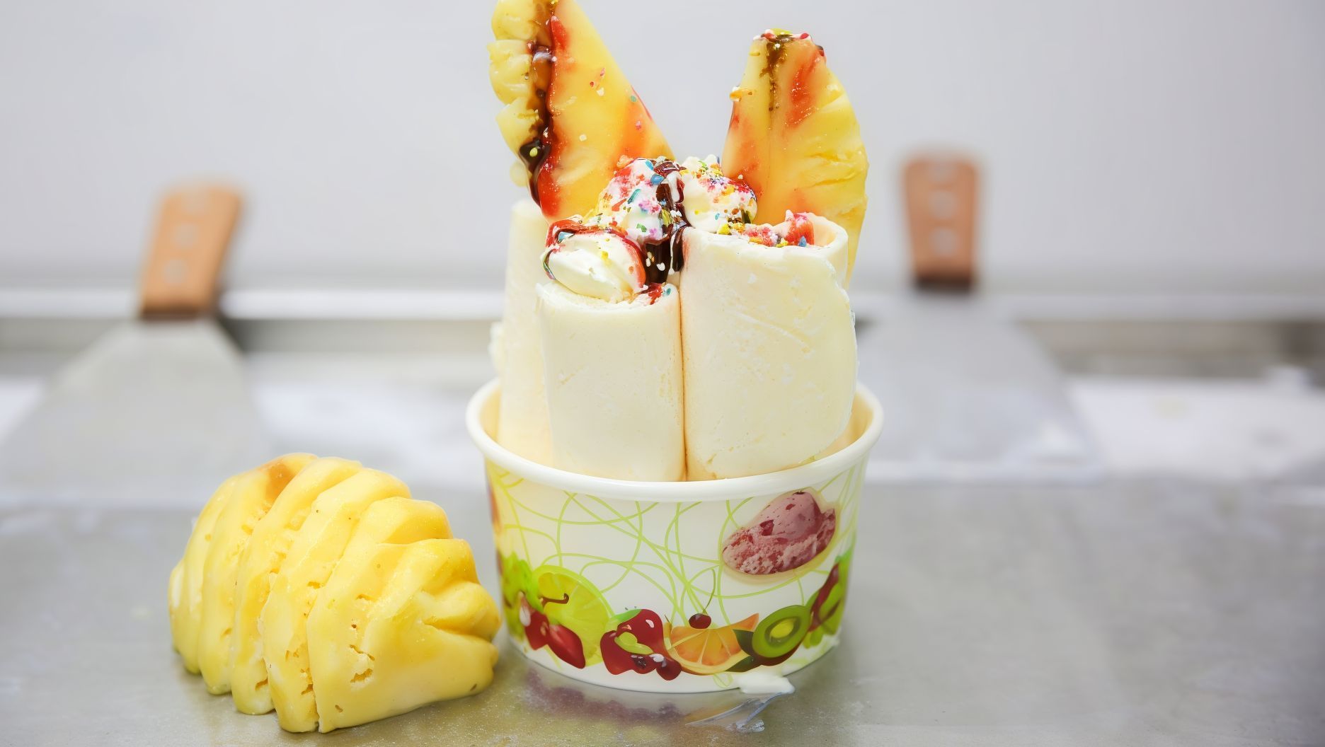 Apple Ice Cream Roll