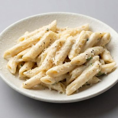 White sauce pasta tray