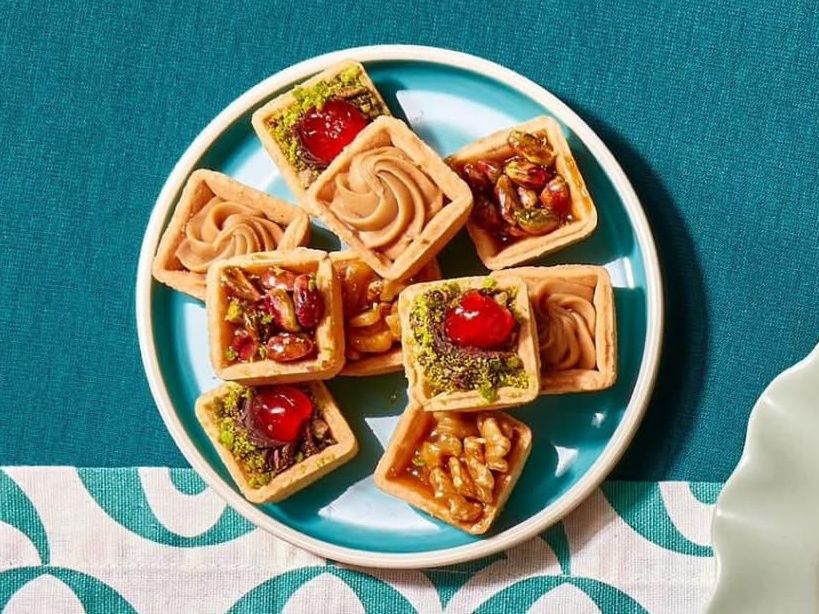 Petit Four Lux Sushi Box