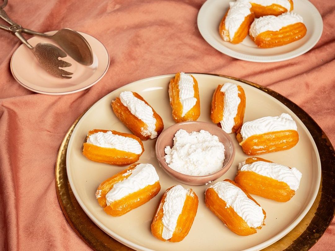 Balha Sham with cream