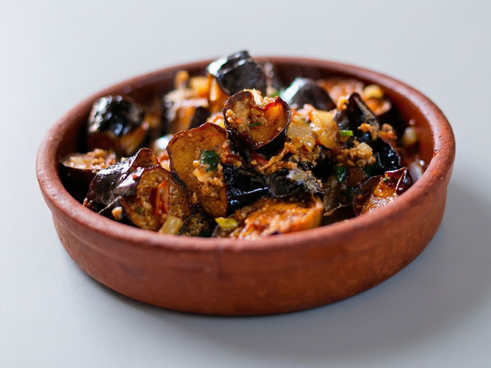 Mesakaa with vinegar and garlic Casserole