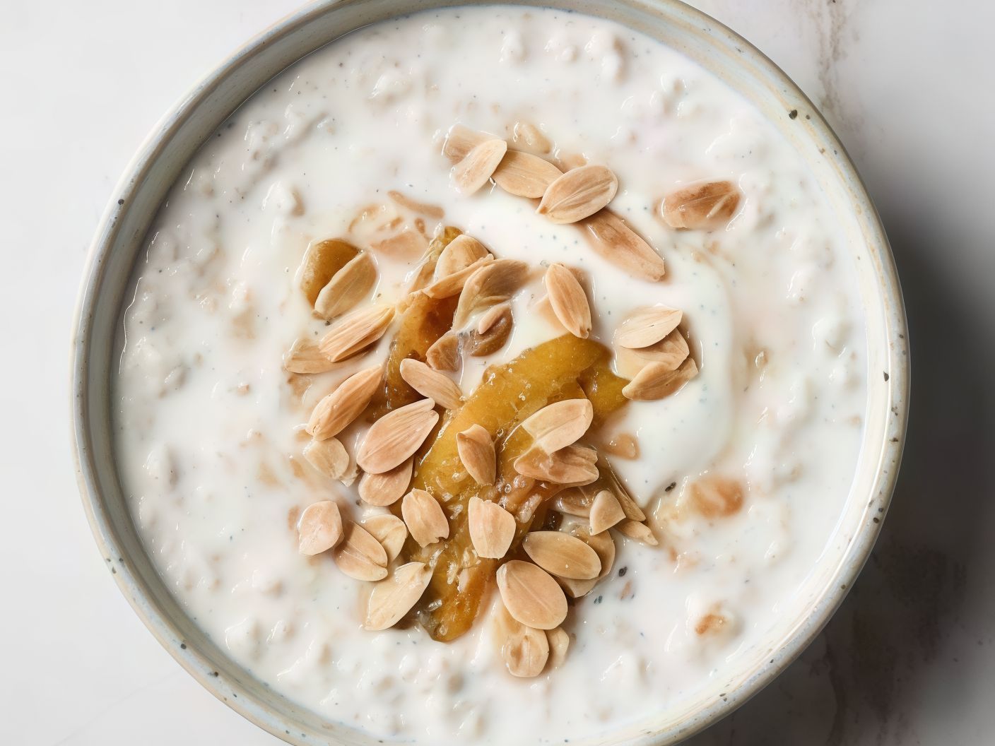 Oat With Qeshta And Milk