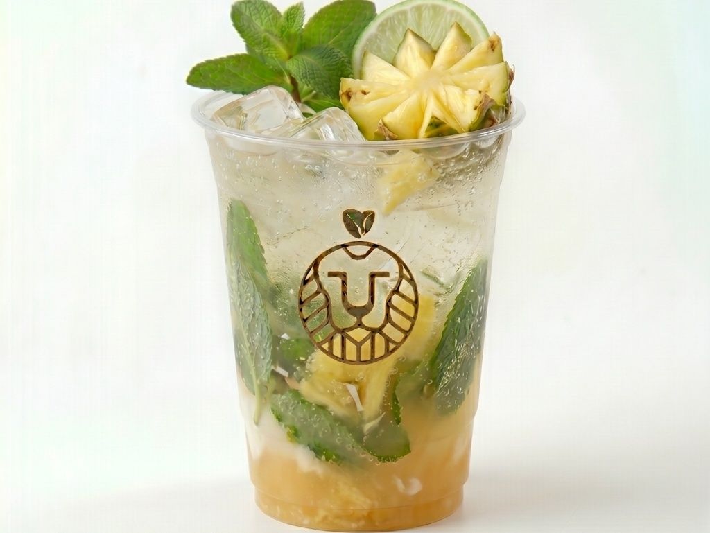 Tropical Piña Colada Mojito