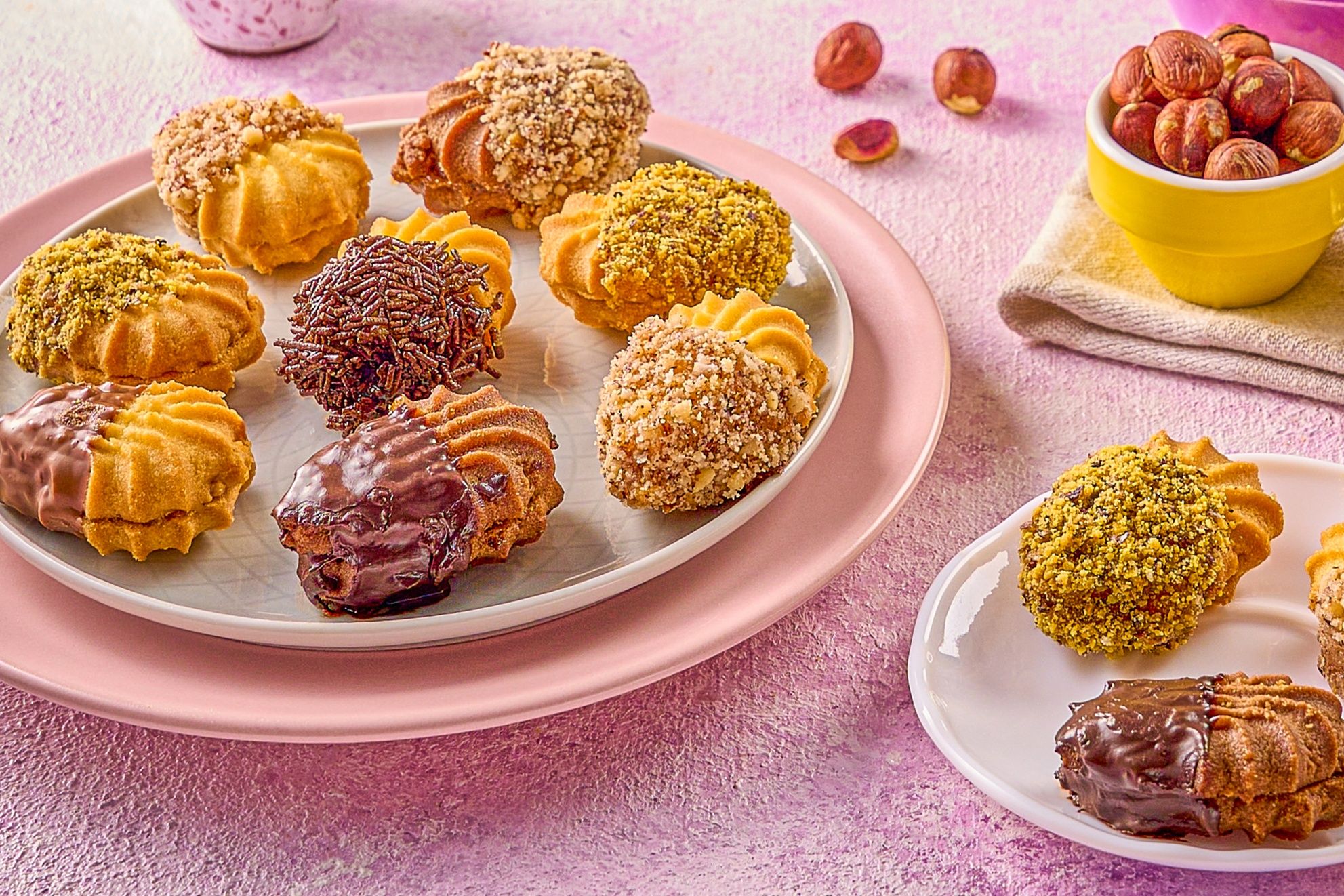 Petit four