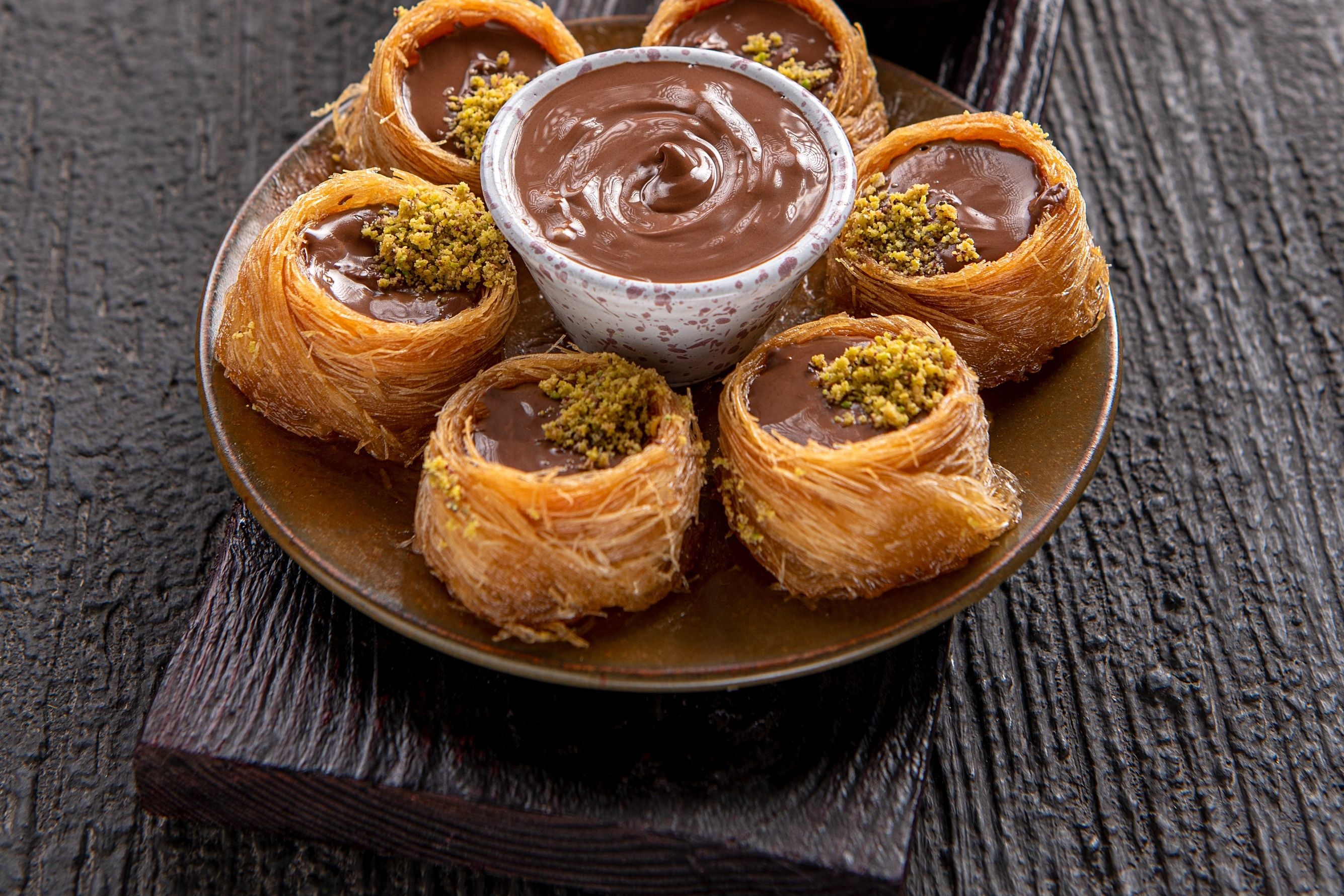 Kunafa chocolate bracelets