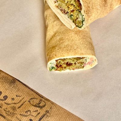 Falafel & Hommus Wrap
