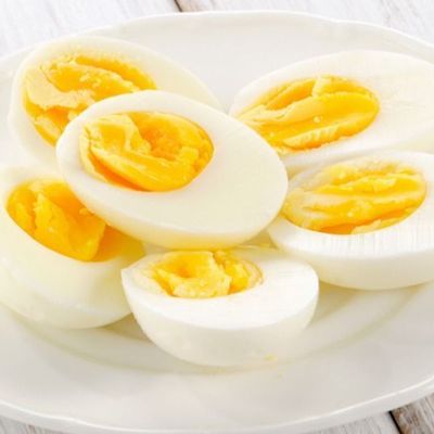 طبق بيض مسلوق بالطحينة