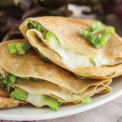 Mix cheese crepe